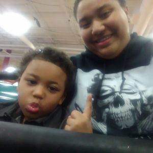 Meet your Posher, Jonisha